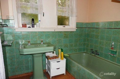 Property photo of 12 Humble Street East Geelong VIC 3219