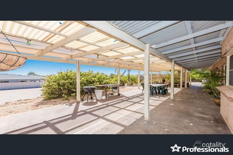 Property photo of 41 Eakins Crescent Wandina WA 6530