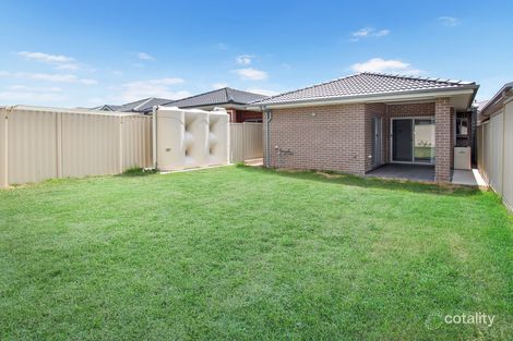 Property photo of 48 Waring Crescent Plumpton NSW 2761