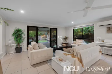 Property photo of 16 Zoe Place Moggill QLD 4070