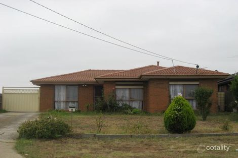 8 Shepherds Gr, Kings Park, VIC 3021