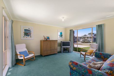 Property photo of 17 Carapooka Way Cowes VIC 3922