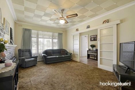Property photo of 10 William Avenue Hallam VIC 3803