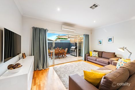 Property photo of 6B Hayes Parade Pascoe Vale VIC 3044