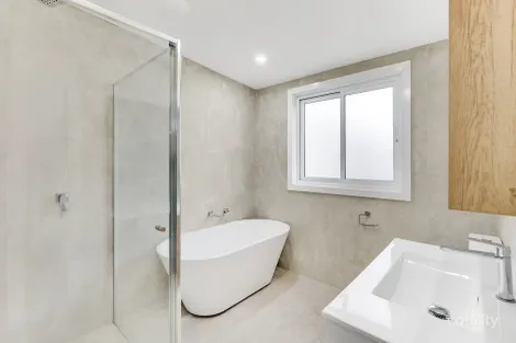 Property photo of 48 Telopea Road Hill Top NSW 2575