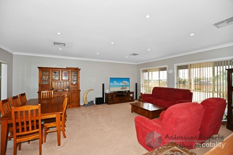 Property photo of 8 Marian Place Belmont North NSW 2280