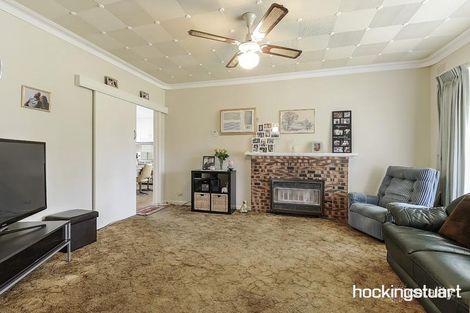 Property photo of 10 William Avenue Hallam VIC 3803