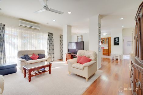 Property photo of 8 Evella Court Amaroo ACT 2914