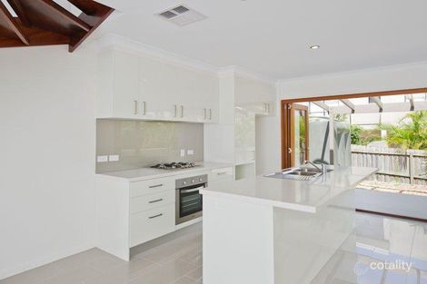 4/18 Emerald St, Kedron, QLD 4031