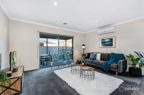 Property photo of 13 Seagrass Crescent Point Cook VIC 3030