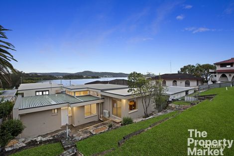 Property photo of 4 Frederick Street Point Frederick NSW 2250