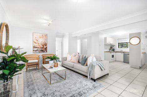 Property photo of 2/71 Jellicoe Street Coorparoo QLD 4151