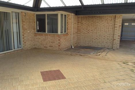 Property photo of 8 Carmil Place Alexander Heights WA 6064