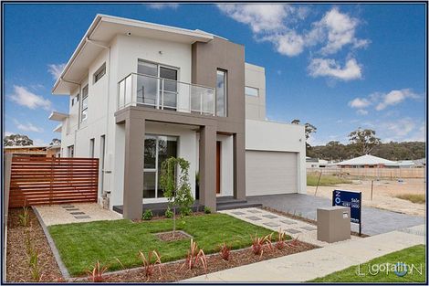 Property photo of 10 Les Edwards Street Forde ACT 2914