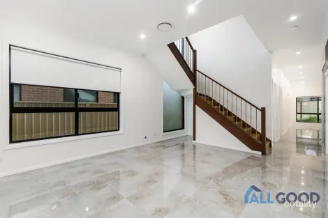 Property photo of 4 Daley Street Pendle Hill NSW 2145