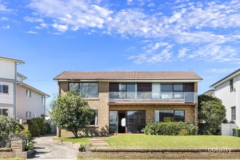 Property photo of 27 Cliff Avenue Barrack Point NSW 2528