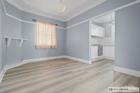 Property photo of 208 Brilliant Street Bathurst NSW 2795