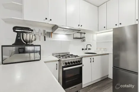 Property photo of 12/6 Francis Street Dee Why NSW 2099