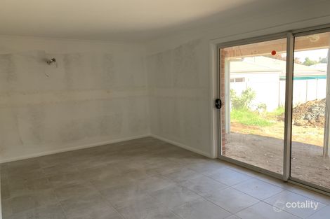 Property photo of 29A Kurrajong Crescent West Albury NSW 2640