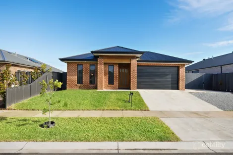 Property photo of 5 Ferguson Way Sale VIC 3850
