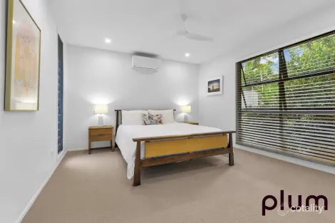 Property photo of 55 Cassandra Street Chapel Hill QLD 4069