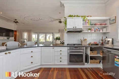 Property photo of 77 Upper Street East Tamworth NSW 2340