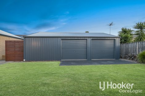 Property photo of 13 Banjo Paterson Drive Pakenham VIC 3810