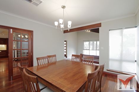 Property photo of 125 Pinetree Gully Road Willetton WA 6155