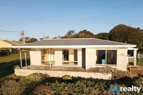 Property photo of 19 Jetty Road South Arm TAS 7022