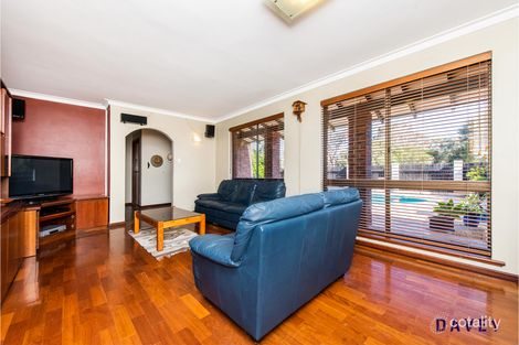 Property photo of 16 Sheppard Way Marmion WA 6020