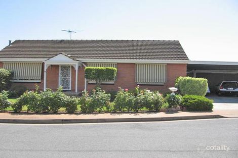 Property photo of 4 Gulf Court Largs Bay SA 5016