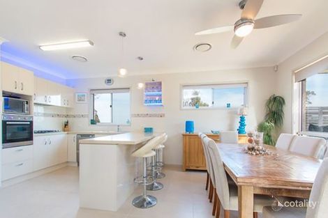 Property photo of 45 Auklet Road Mount Hutton NSW 2290