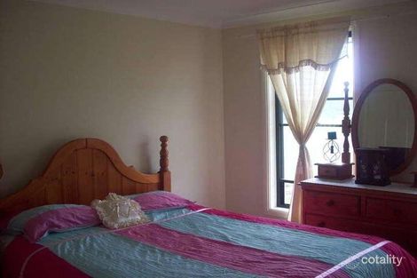 Property photo of 2/22A Bellbird Street Pelaw Main NSW 2327