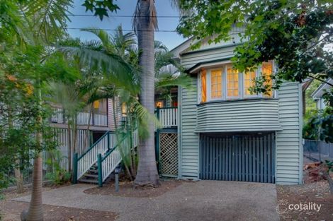 77 Victoria Tce, Greenslopes, QLD 4120