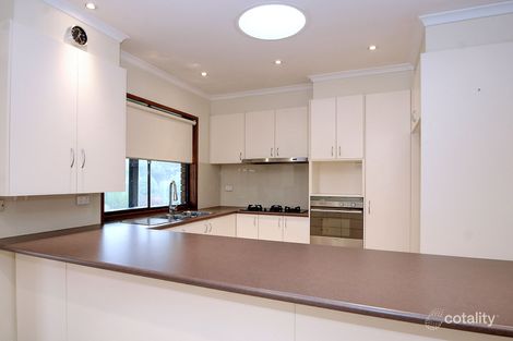 Property photo of 5 Midlothian Place Glen Waverley VIC 3150