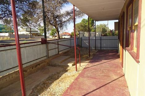 Property photo of 304 Patton Street Broken Hill NSW 2880