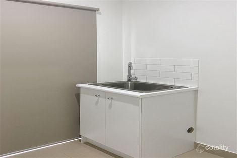 Property photo of 31 Ruislip Avenue Strathtulloh VIC 3338