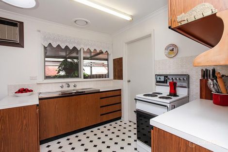 Property photo of 1/1 Bell Avenue Altona VIC 3018