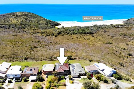 Property photo of 806 Ocean Drive Bonny Hills NSW 2445