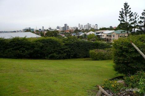 Property photo of 86 Dornoch Terrace Highgate Hill QLD 4101