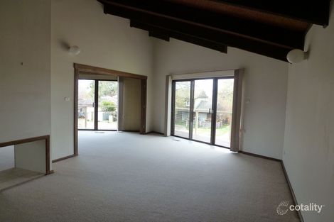 Property photo of 1 Parnoo Place Orange NSW 2800