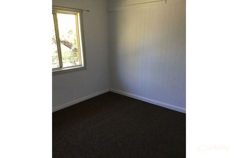 Property photo of 2 Verrell Street Riverview QLD 4303