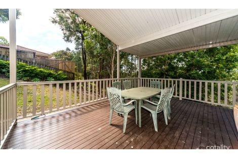 Property photo of 19 Crestridge Crescent Oxenford QLD 4210