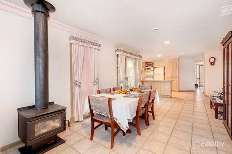 Property photo of 18 Honeyeater Crescent Taylors Lakes VIC 3038