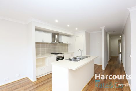 Property photo of 23 Topcliffe Road Wollert VIC 3750