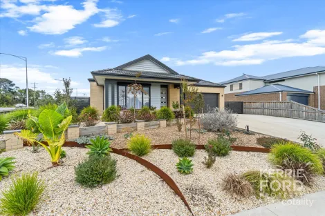 Property photo of 1 Rise Boulevard Traralgon VIC 3844