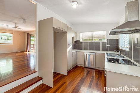 Property photo of 20 Lorikeet Avenue New Auckland QLD 4680