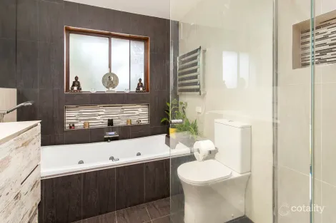 Property photo of 2 Karen Place Corrimal NSW 2518