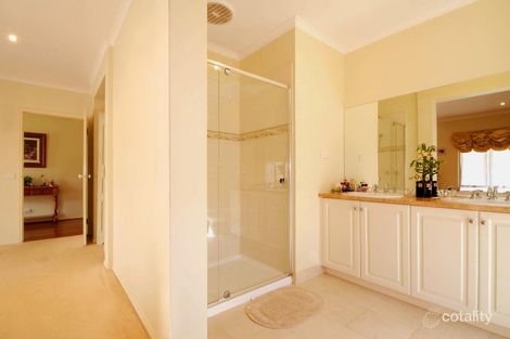 Property photo of 8 Maddy Court Rowville VIC 3178