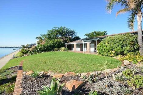 7 Sunlake Pl, Tennyson, SA 5022